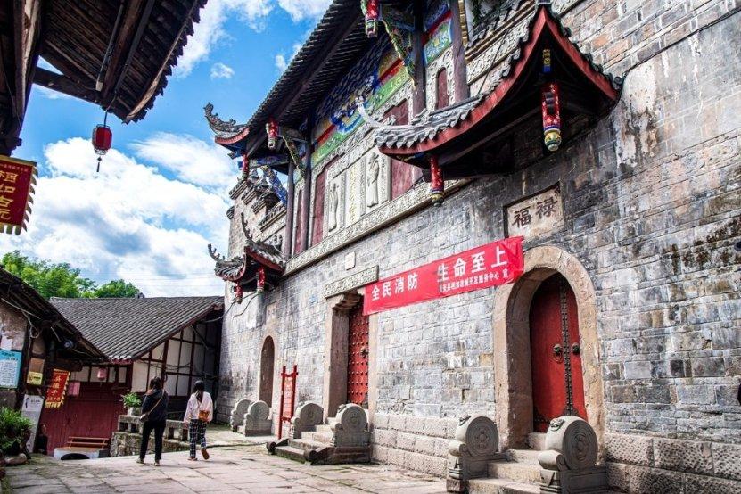 查询经纬度- 你的全方位有问必答平台